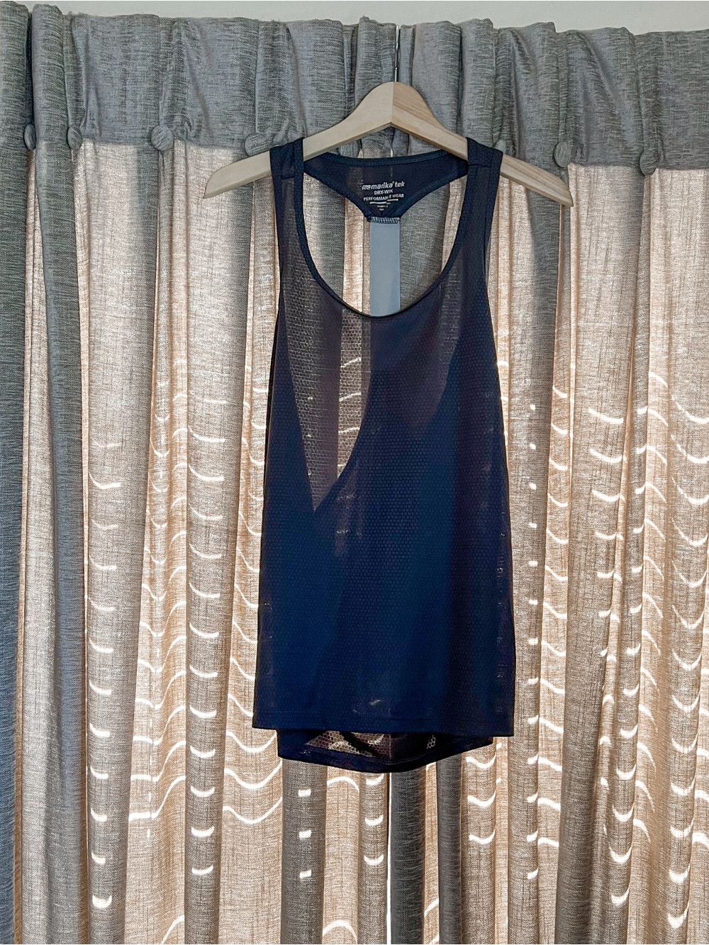 Marika Grey Dipped Back Racerback Athletic Tank Top Size Small